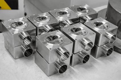 Diseño y mecanizado partes y piezas